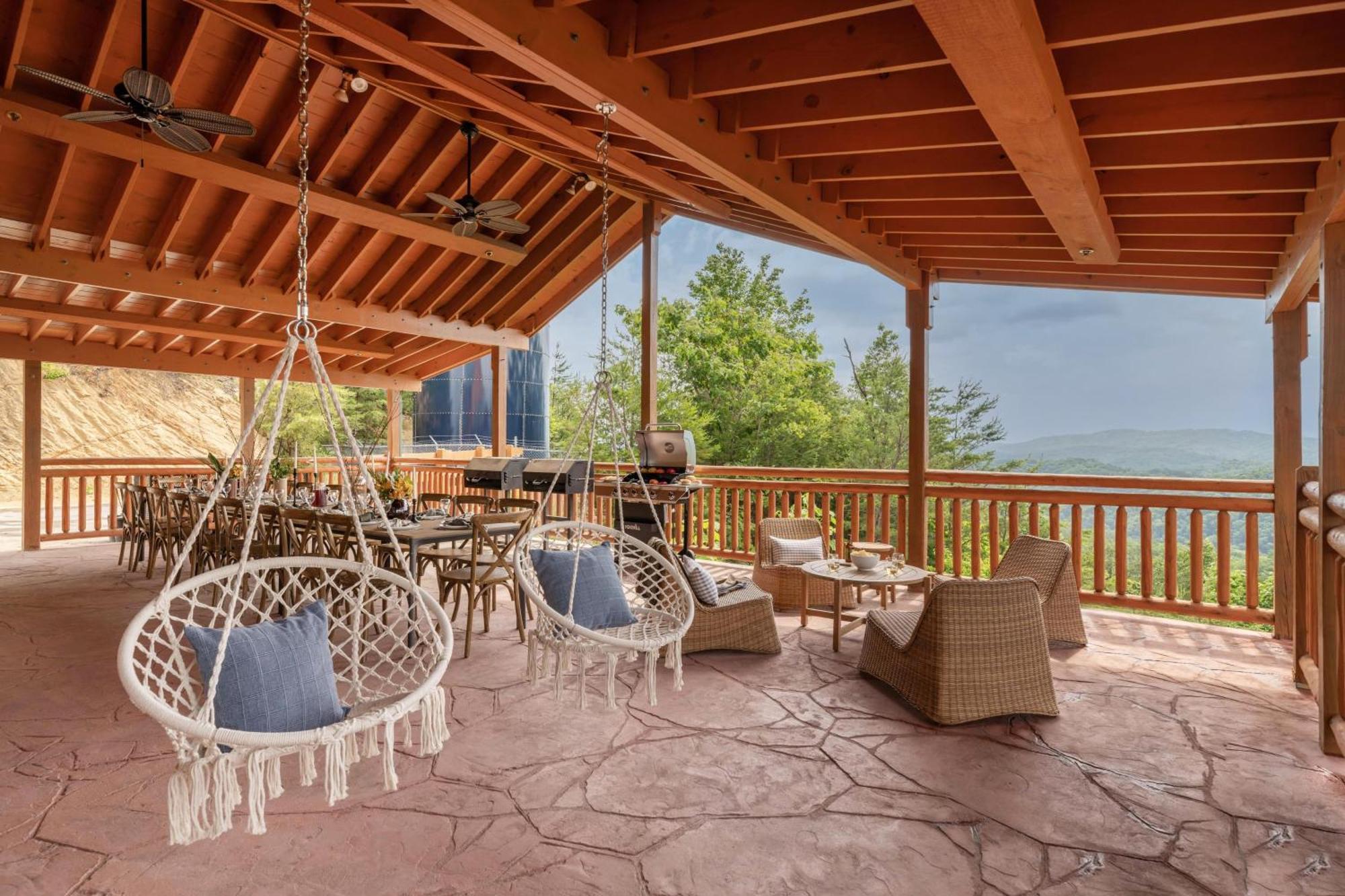 Sugarland By Avantstay Sleeps 28 Home Theatre Two Hot Tubs Indoor Pool Incredible Views Pigeon Forge Exteriör bild