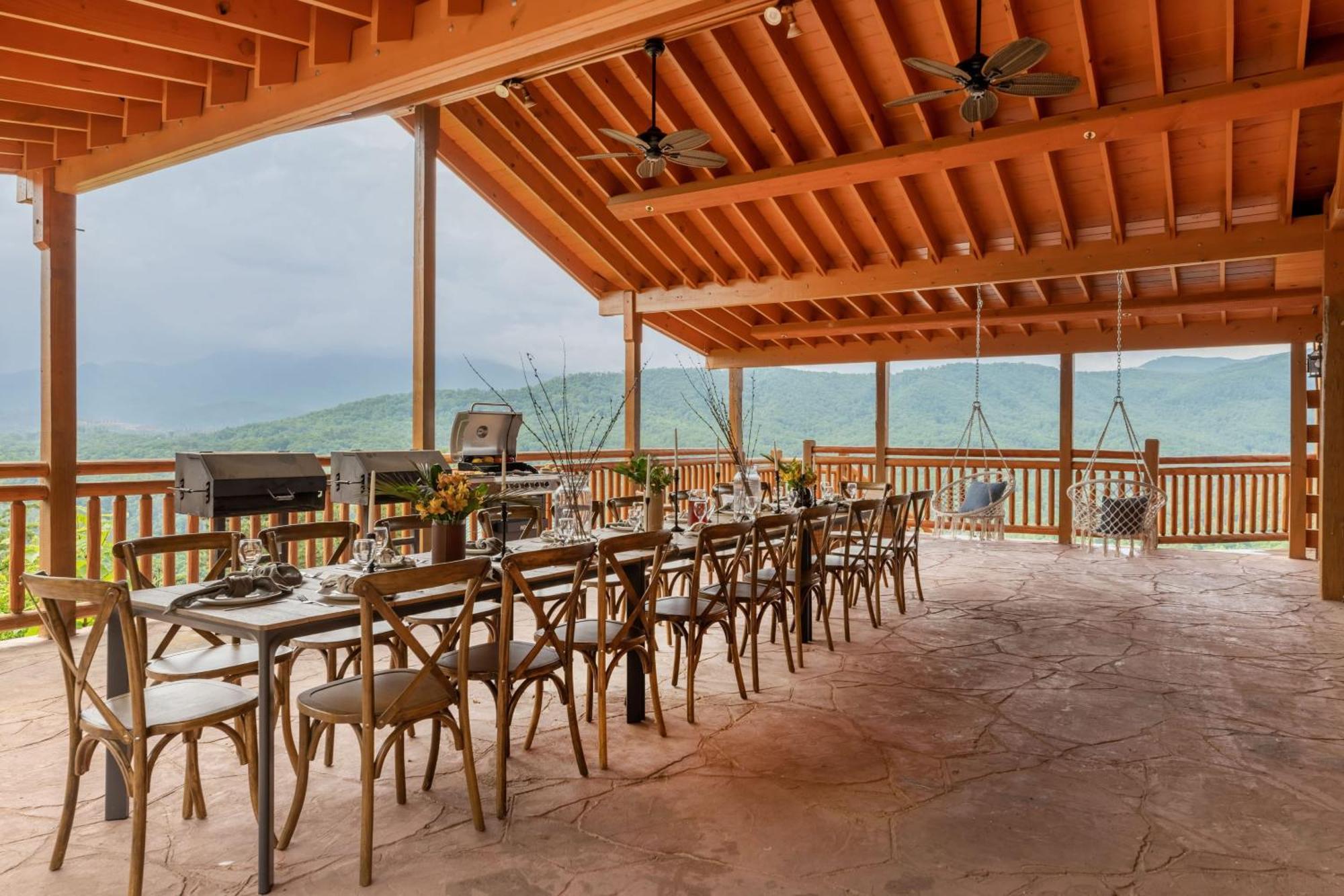 Sugarland By Avantstay Sleeps 28 Home Theatre Two Hot Tubs Indoor Pool Incredible Views Pigeon Forge Exteriör bild